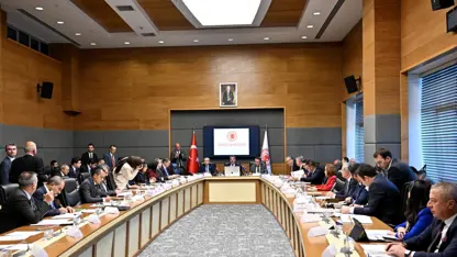 Pakêta înfazê li komîsiyona Parlamentoya Tirkiyê hate pejirandin
