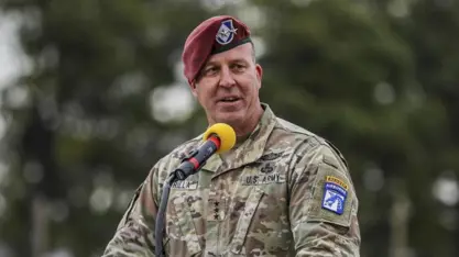 CENTCOM: "Suriye’deki yönetimin nasıl olacağına kendileri karar vermeli"