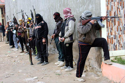 Reuters: IŞİD li Sûriyê û Iraqê ji nûh de xwurt dibe