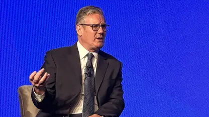 Starmer: Îngilistan bêyî piştgiriya Amerîkayê wê leşkeran neşîne Ûkraynayê