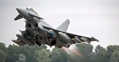 Îngîltere, balafirên RAFê yên jet şand Rojhilata Navîn