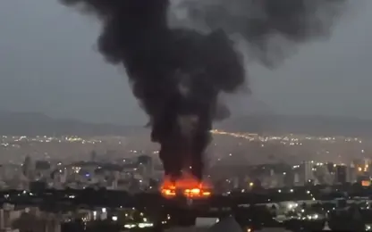 Balafirên îsraîlê li esmanê Tehranê digerin û teqîn dewam dikin