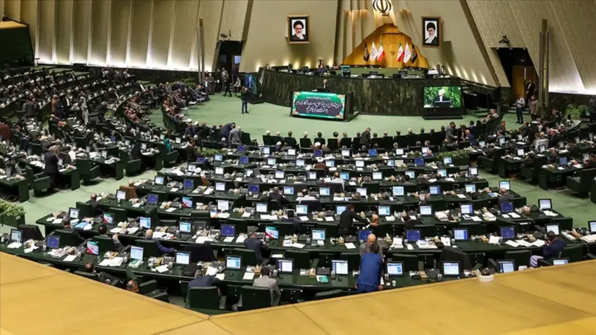 İran Meclisi: ABD’ye karşı misilleme kararı alındı