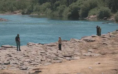 Bav û 2 kur di çemê (Rûbar) Zê ya Biçûk de mirin
