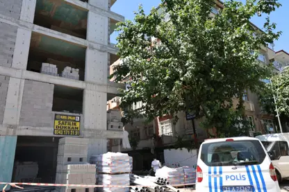 Li Diyarbekirê 2 karker di înşaatê werbûn