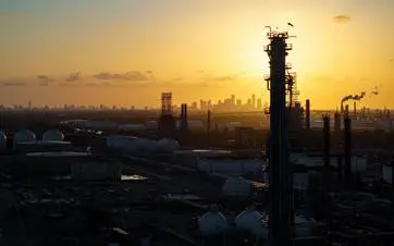 Piştî agirbesta Îran û Îsraîlê bihayê petrolê daket