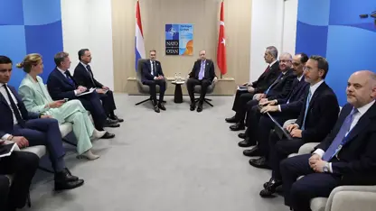 Erdoğan, Hollanda Başbakanı Schoof ile görüştü