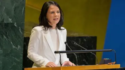 BMGK Başkanı Annalena Baerbock oldu