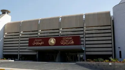 “Kürdistan Bölgesi maaşlarını göndermeme kararı anayasaya aykırı”