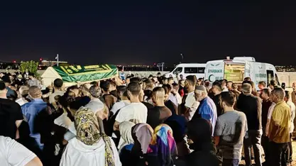 Diyarbakır'da yangında ölen anne ve 3 çocuğu defnedildi