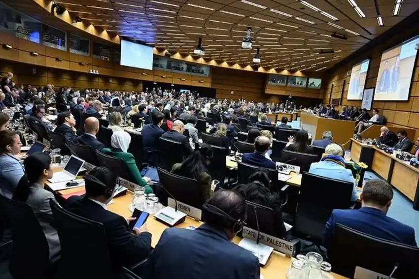 بڕیارنامەی دژ بە ئێران لە دەستەی پارێزگارانی ئاژانس، دەست بەجێ دۆسیەی تاران ڕەوانەی ئەنجوومەنی ئاسایش ناکات