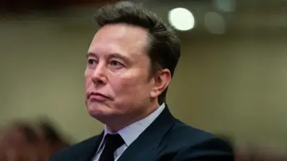 Elon Musk partiyeke nû ava dike