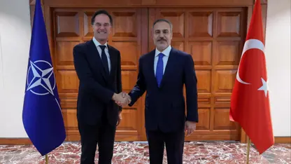 Hakan Fidan ve NATO Genel Sekreteri ile bir araya geldi