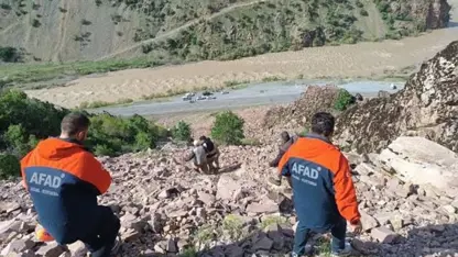 Kesê bi navê Supi kaya dema li serê çiya pincarê diçinî ji çiya de ket jêr