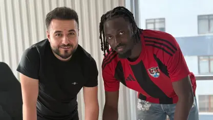 Vanspor Fransız Aliou Traore ile imzayı attı 
