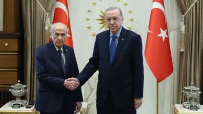 Gündem barış süreci: Erdoğan, Bahçeli ile bir araya geldi