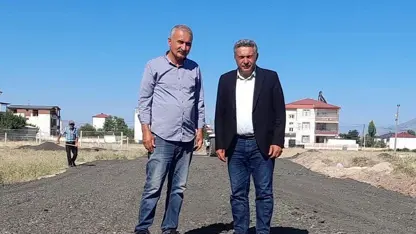 Di dema xebatê de şaredarê bajarokê Yazıkonak a bajarê Xarpêtê birîndar bû