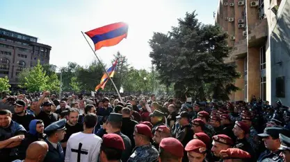 “Ermenistan ve Moldova’daki siyasi elitler Batı tarafından doğrudan destekleniyor”