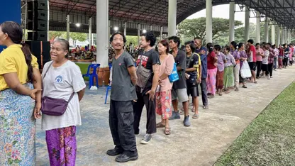 Di roja 3em ya şerê Tayland û Kamboçya de 180 hezar kes koç kirin