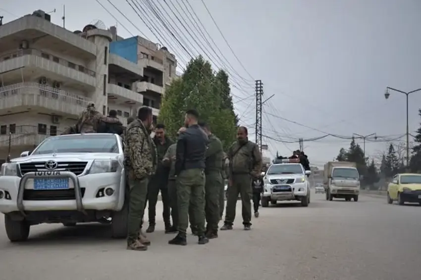 Li Reqayê êrîşî Asayîşa Rojavayê Kurdistanê hat kirin: 2 endamên asayîşê û sivîlek birîndar bû