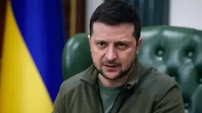 Zelenskyy: "Guhertina rejîmê divê li Rûsyayê armanc be"