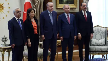 Erdogan bi şanda DEM Partiyê re civiya: Pêvajo dikeve qonaxeke nû