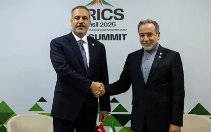 Hakan Fidan, İranlı mevkidaşı Erakçi ile görüştü
