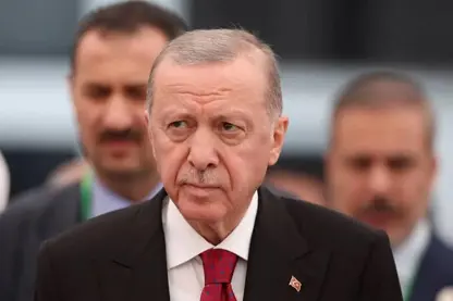 Erdogan ferman îmze kir: 12 mehkûm hatin efûkirin