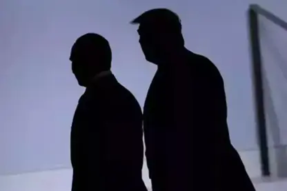 Çav li Alaskayê ne: Kremlînê hûrgiliyên Lûtkeya Dîrokî ya Pûtîn û Trump eşkere kirin