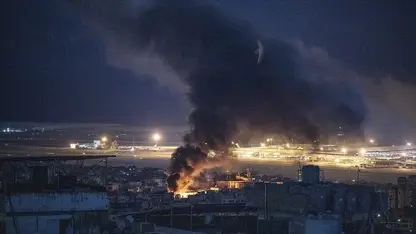 İsrail, Hizbullah'a ait silah deposunu vurdu 