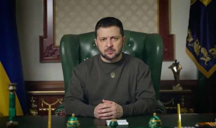 Zelenskiy: Topraklarımızı teslim etmeyeceğiz!