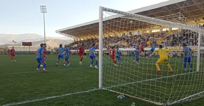 Muşspor, evinde Mardinspor’u tek golle geçti