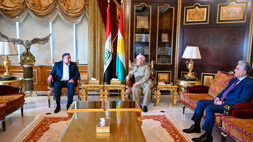 Mesud Barzani ve Hamis Hancer, Irak'taki siyasi sürecin zorluklarını görüştü