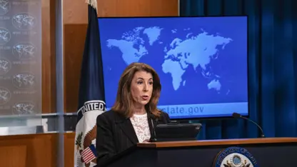 Tammy Bruce: Amerîka ji bo aştiya mayînde piştevaniya HSDê dike