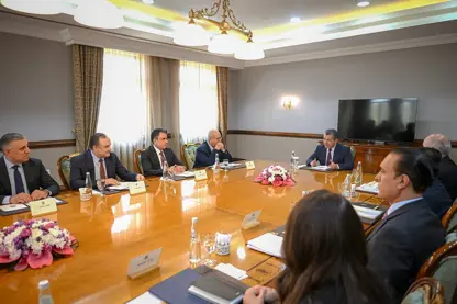 سەرۆکی حکوومەت لەگەڵ شاندی دانووستانکاری هەرێم کۆ دەبێتەوە