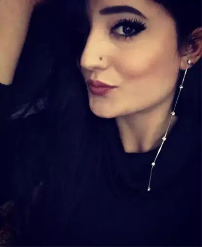 Li bajarê Osmaniye di dukkanê de 2 cesed dîtin