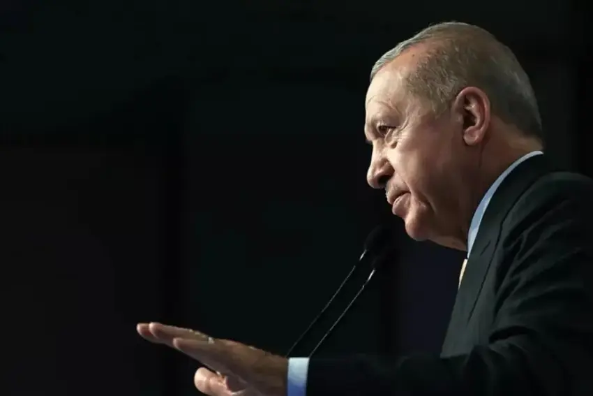 /haberresimleri/2025916/erdogan-yekb-na-hsd-r-veberiya-sam-ji-bo-yekparceyiya-s-riyey-gaveke-giring-eheadLine.webp