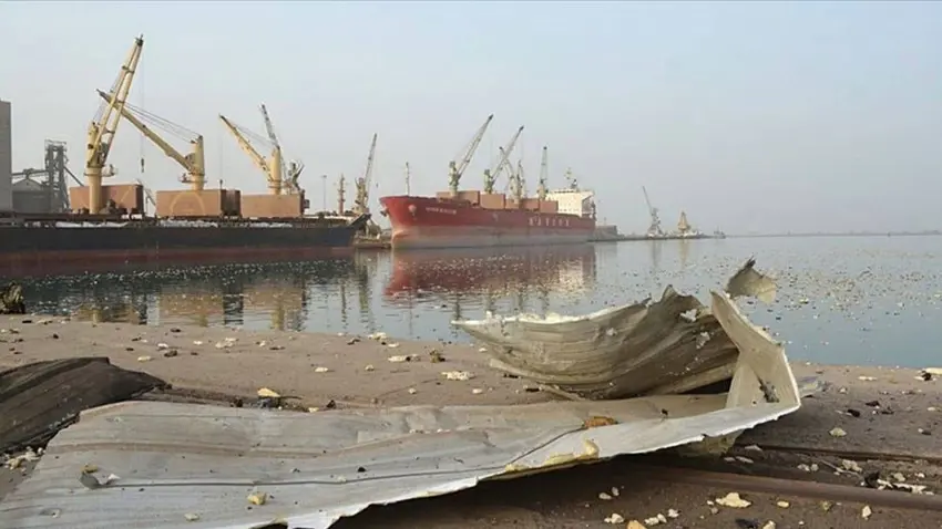 İsrail Yemen'deki Hudeyde Limanı'nı vurdu 