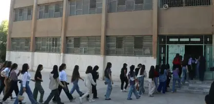 وەزارەتی پەروەردەی سوریا وتنەوەی سروود لە قوتابخانەکان قەدەغە دەکات