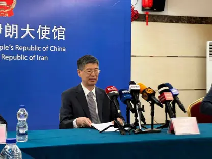 باڵیۆزی چین لە ئێران : پێکەن پەرەپێدانی پەیوەندییەکانی لەگەڵ تاران لە پێشینەی خۆی داناوە