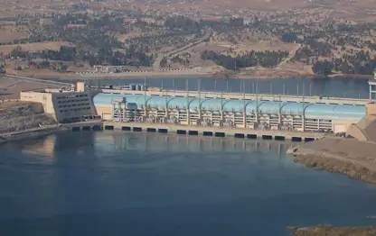 SDG: Tişrin Barajı, Suriye’ye bağlı gruplarca topçu ateşiyle hedef alındı