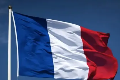 Fransayê pêşwaziya rêkeftina Şam û HSDyê kir: Em ê ji hevalbendên xwe yên Kurd re dilsoz bimînin