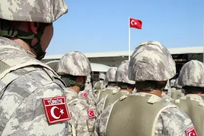 Artêşa Tirkiyê wê salekî din jî li Kendava Adenê û derya Somaliyê de bimîne