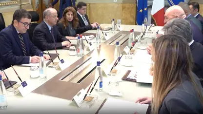 Mesrur Barzani ve İtalya Savunma Bakanı toplantıda