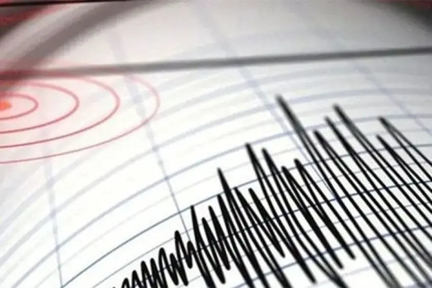 Balikesîr di nava 10 saniyan de du caran hejiya