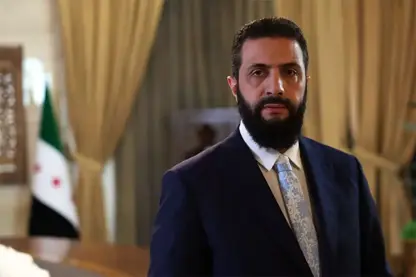 Wall Street Journal: Ehmed Şera blofa Amerîkayê pûç kir û li dijî HSDyê serkeftinek bi dest xist