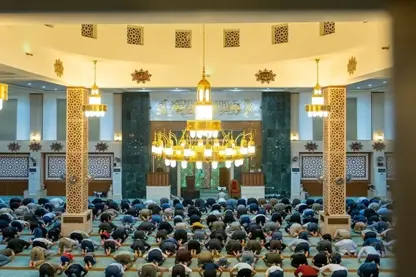 Minberên Herêma Kurdistanê bûn dengê Rojava: Di 4,000 mizgeftan de peyama "Yekîtiya Neteweyî" hat dayîn