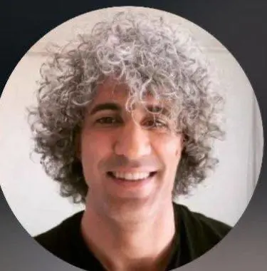 هونەرمەندێکی خەڵکی گیلان غەرب لەلایەن هێزە سەرکوتکار و چەکدارەکانی ئێران ەوە دەست بە سەر و باروودۆخی نادیارە