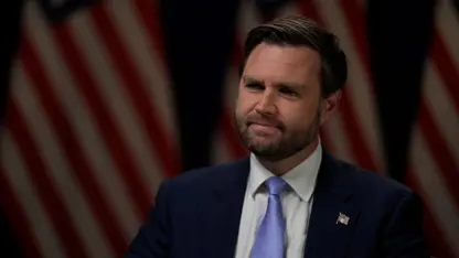 Vance: Trump, Grönland konusunda...