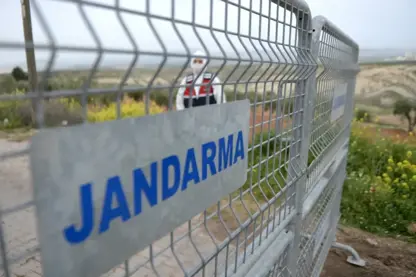 Li gundê Adilcewazê nexweşîna quduzê tesbît kirin û gund xistin karantînayê